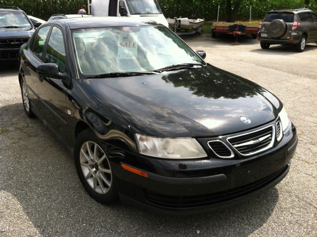 Saab 9-3 2004 photo 1