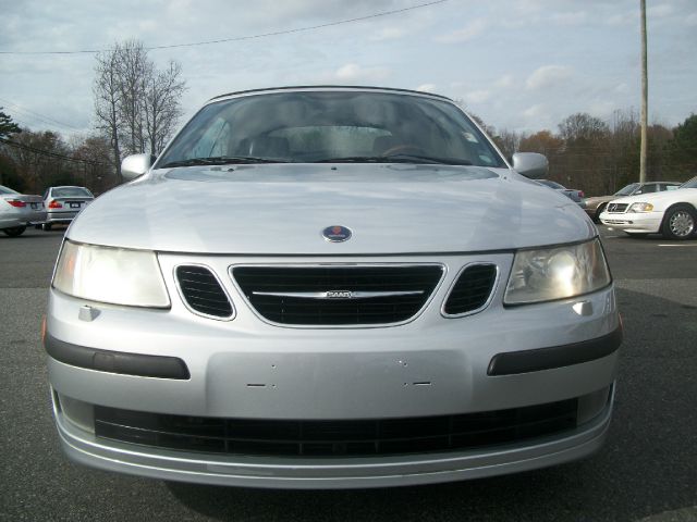 Saab 9-3 2004 photo 3