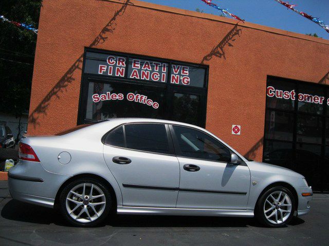 Saab 9-3 2004 photo 3