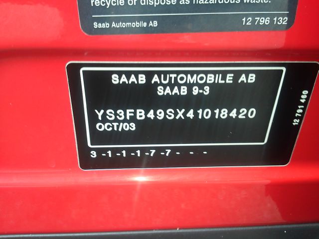 Saab 9-3 2004 photo 2