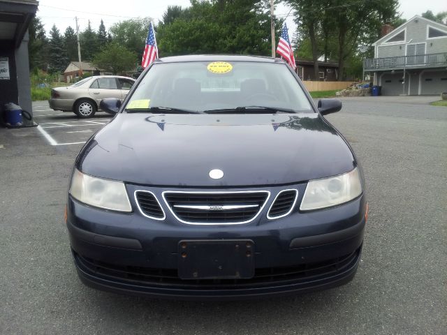 Saab 9-3 2004 photo 3