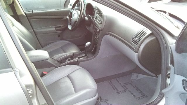 Saab 9-3 2004 photo 1