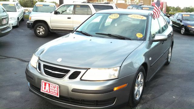 Saab 9-3 2004 photo 3