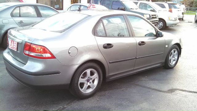 Saab 9-3 2004 photo 4