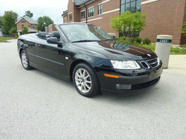 Saab 9-3 2004 photo 1