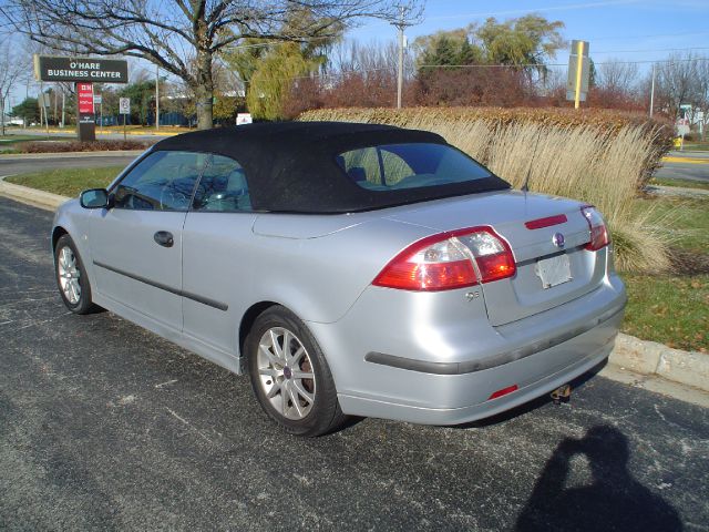 Saab 9-3 2004 photo 3