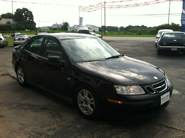 Saab 9-3 2005 photo 3