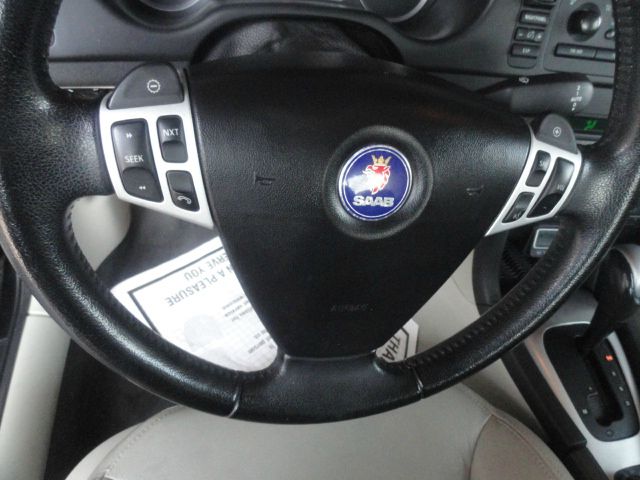 Saab 9-3 2005 photo 1