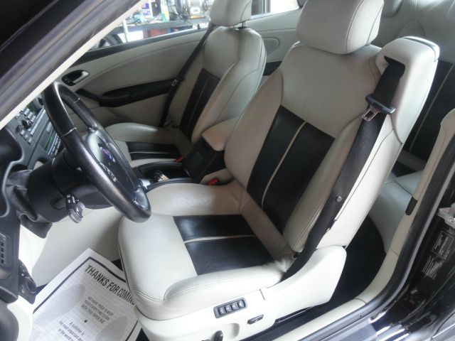 Saab 9-3 2005 photo 2