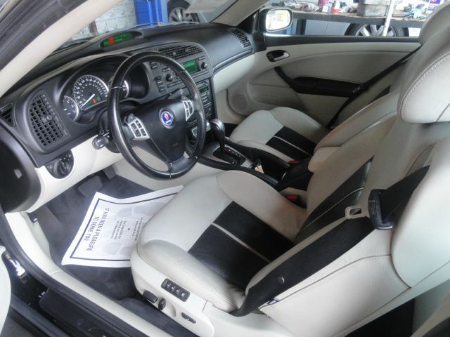 Saab 9-3 2005 photo 3
