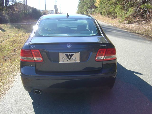 Saab 9-3 2005 photo 2