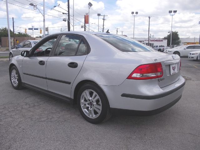 Saab 9-3 2005 photo 1