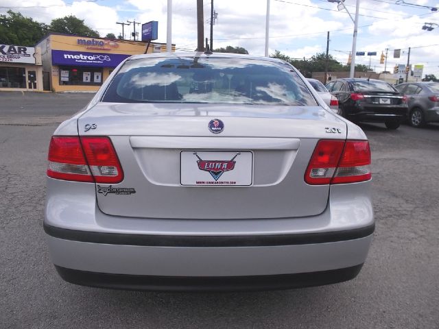 Saab 9-3 2005 photo 4