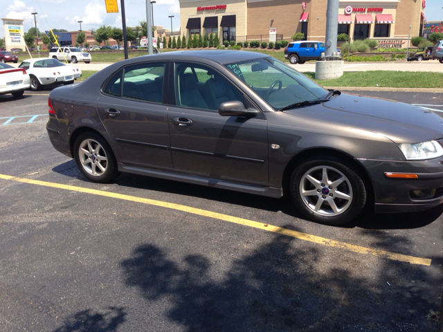 Saab 9-3 2006 photo 2