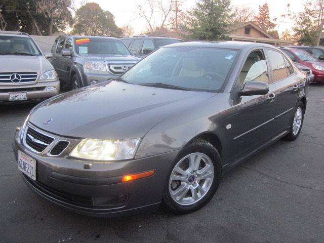 Saab 9-3 2006 photo 2