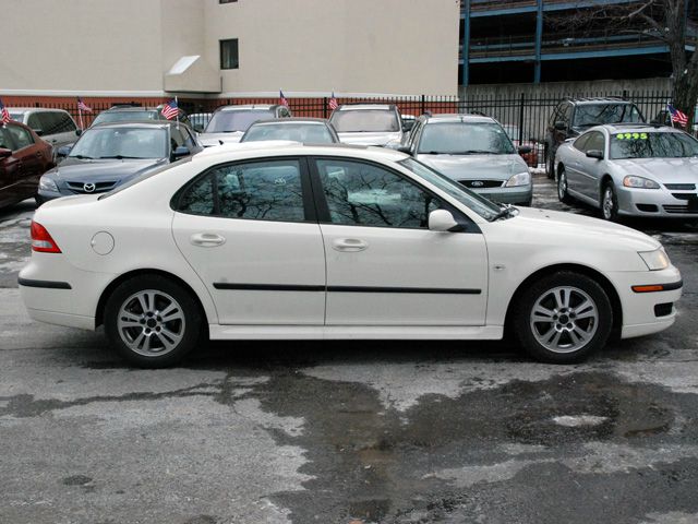Saab 9-3 2006 photo 3