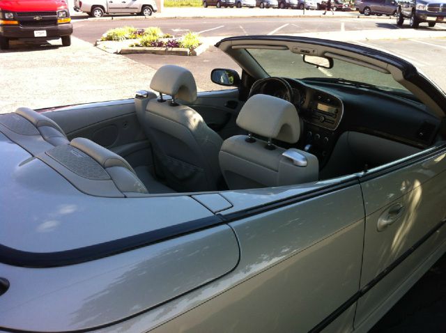 Saab 9-3 Baseline Convertible