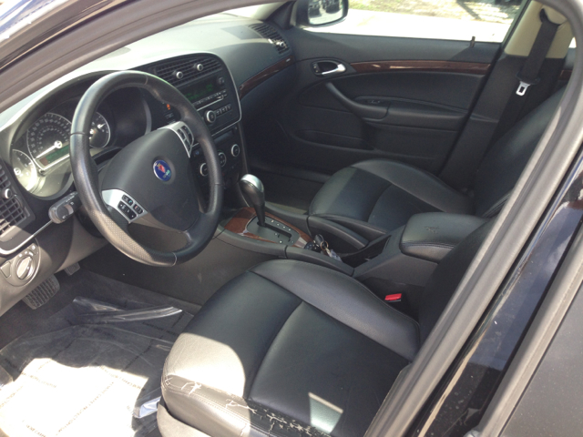 Saab 9-3 Wagon SE Sedan