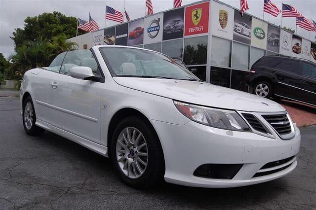 Saab 9-3 2008 photo 2