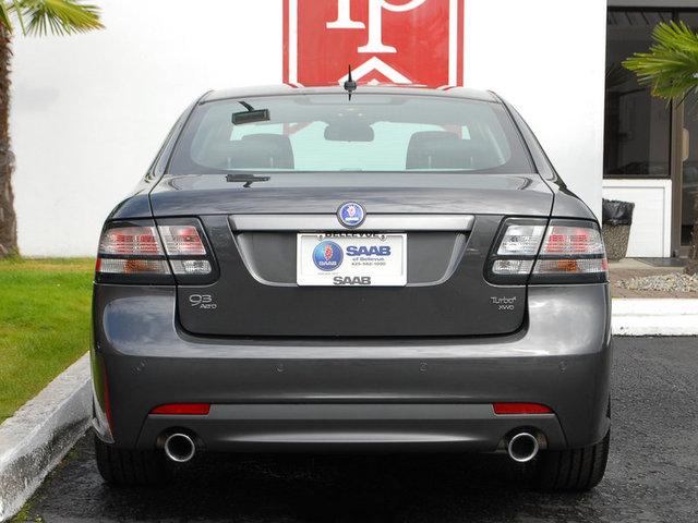 Saab 9-3 2011 photo 3