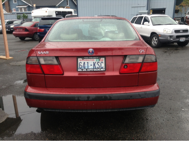 Saab 9-5 1999 photo 1