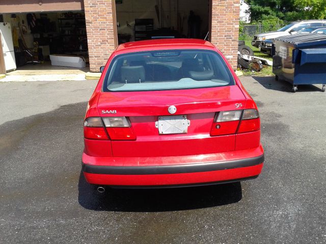 Saab 9-5 1999 photo 1