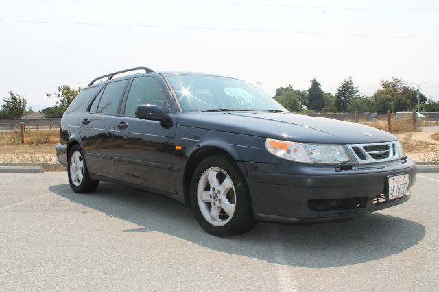 Saab 9-5 1999 photo 3