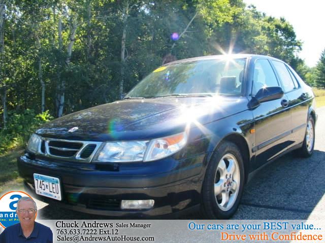 Saab 9-5 2000 photo 1