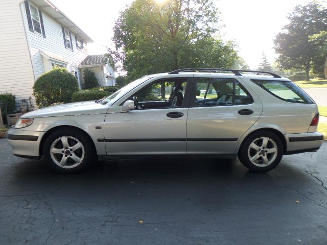 Saab 9-5 2001 photo 3