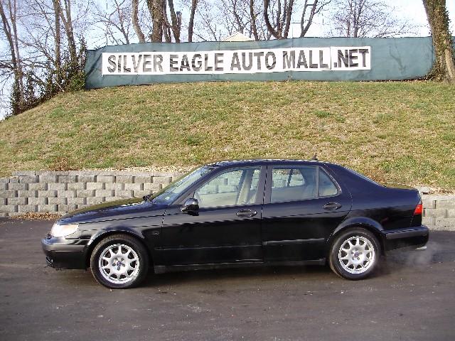 Saab 9-5 2001 photo 1