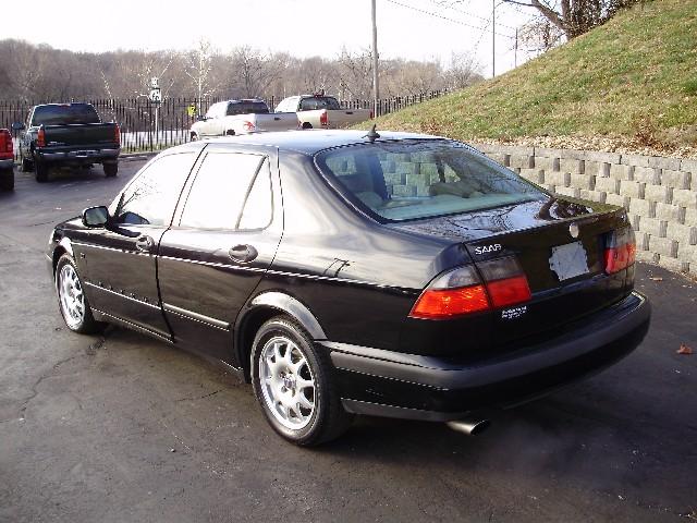 Saab 9-5 2001 photo 2