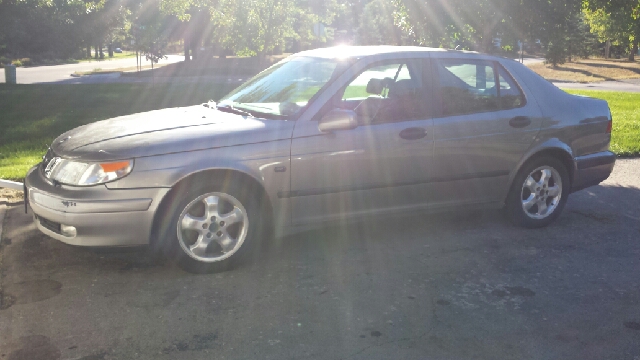 Saab 9-5 2001 photo 1