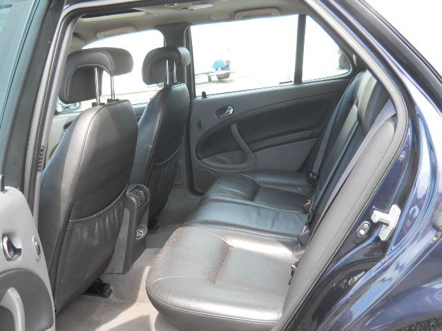 Saab 9-5 2002 photo 1