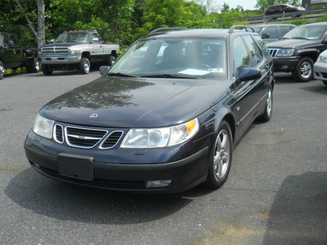 Saab 9-5 2002 photo 2