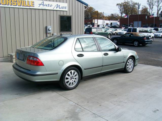 Saab 9-5 2002 photo 2