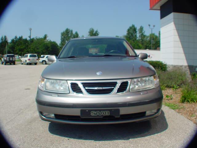 Saab 9-5 2002 photo 3
