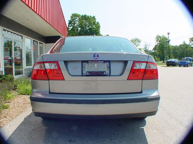 Saab 9-5 2002 photo 4