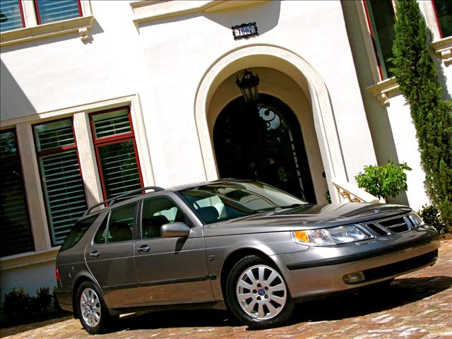 Saab 9-5 2002 photo 2