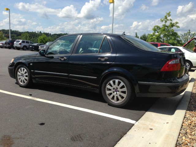 Saab 9-5 2003 photo 3
