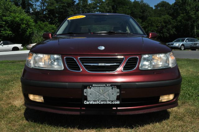 Saab 9-5 2004 photo 1