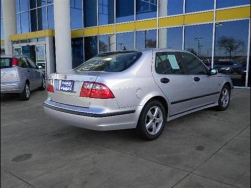 Saab 9-5 2004 photo 3