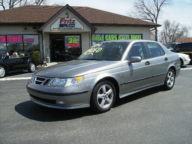 Saab 9-5 Graduate Sedan