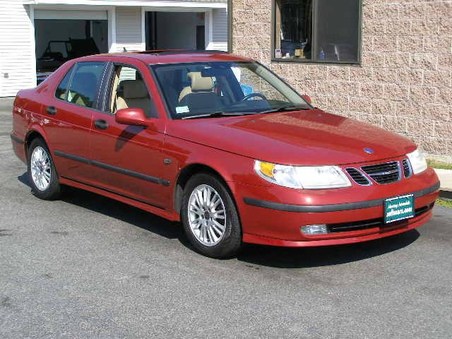 Saab 9-5 2005 photo 2