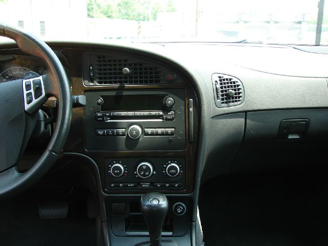 Saab 9-5 2006 photo 10