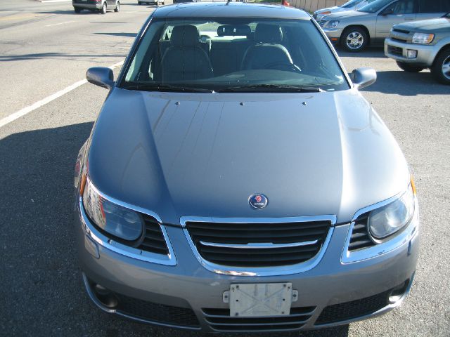 Saab 9-5 AWD SUV Sedan