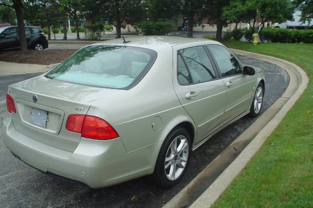 Saab 9-5 AWD SUV Sedan