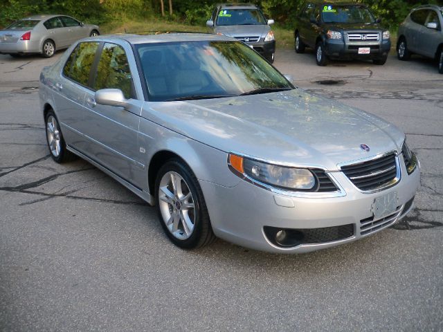 Saab 9-5 AWD SUV Sedan