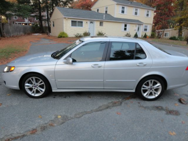 Saab 9-5 2008 photo 2