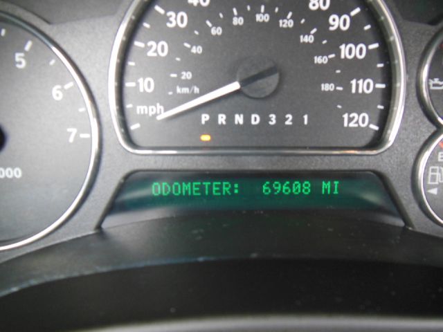 Saab 9-7X 2006 photo 10