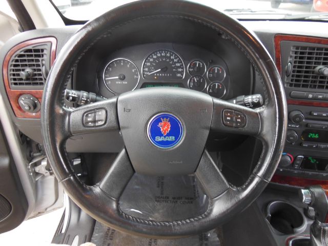 Saab 9-7X 2006 photo 11